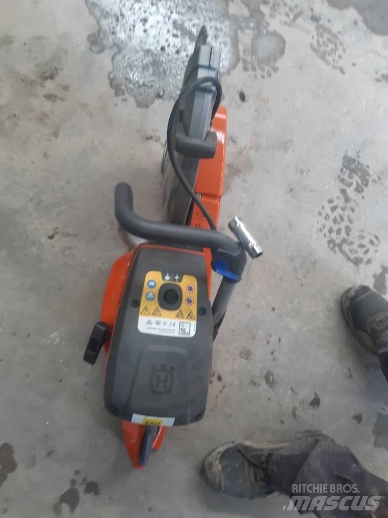 Husqvarna K 970 II 암석 및 콘크리트 절단기