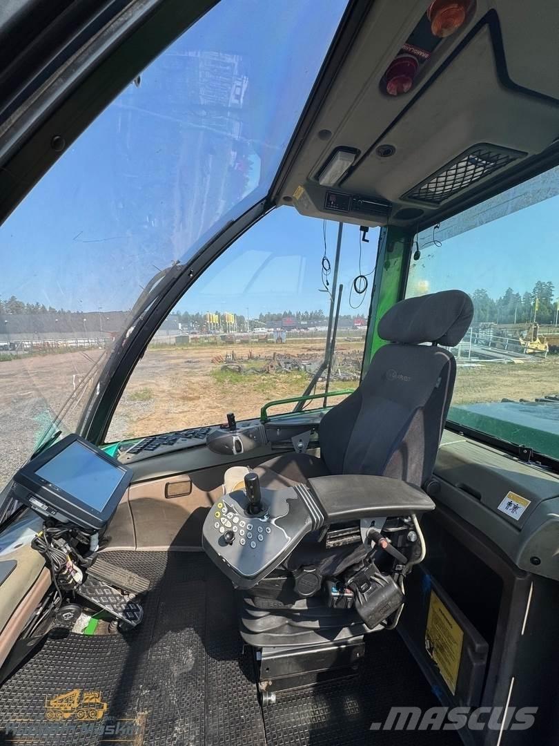 John Deere 1470D 원목 하베스터