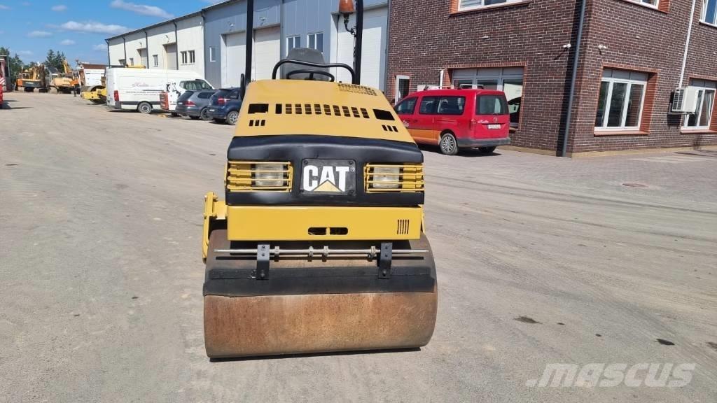 CAT CB 224 C 트윈 드럼 롤러