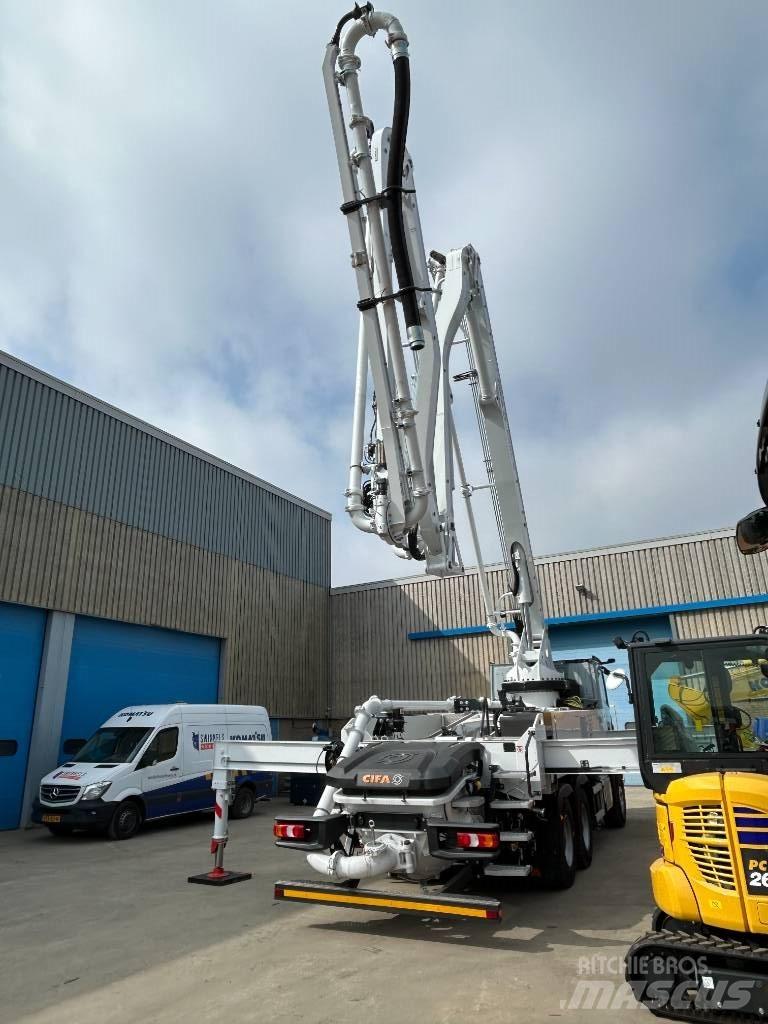 Cifa K36L-5 콘크리트 펌프카