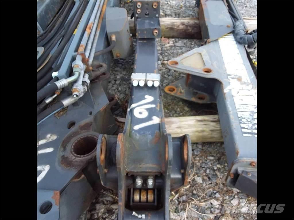 Ponsse C22 하비스터 크레인