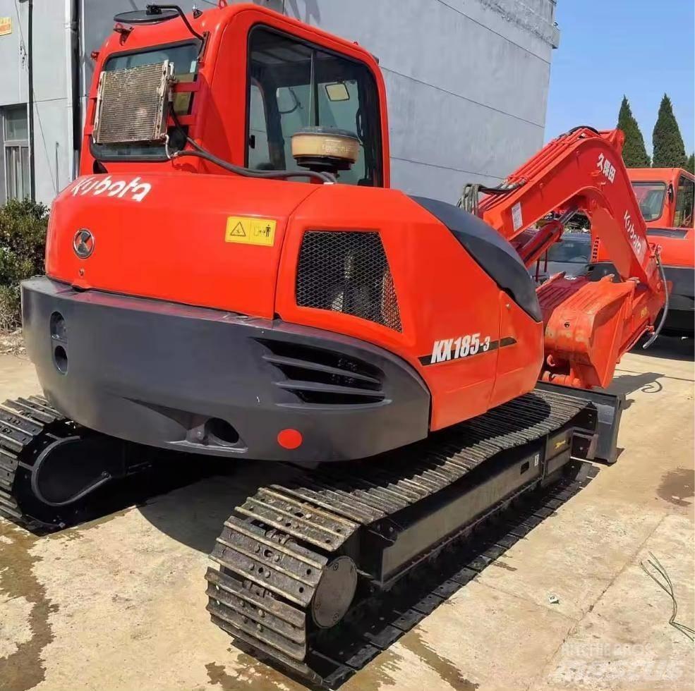 Kubota KX 185-3 중형굴삭기 7톤-28톤