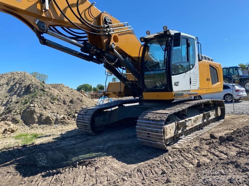 Liebherr 936 LC 대형 굴삭기 29톤 이상