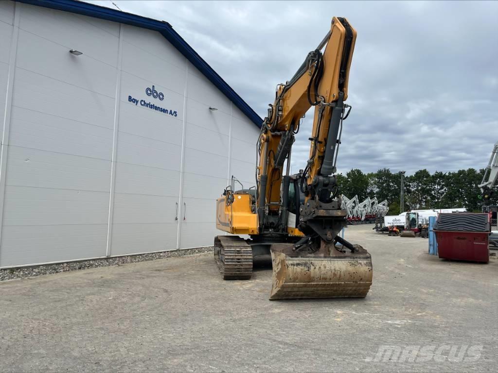 Liebherr 936 LC 대형 굴삭기 29톤 이상