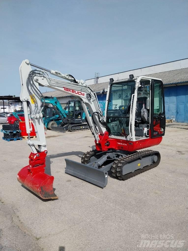 Takeuchi TB230 소형 굴삭기 7톤 미만