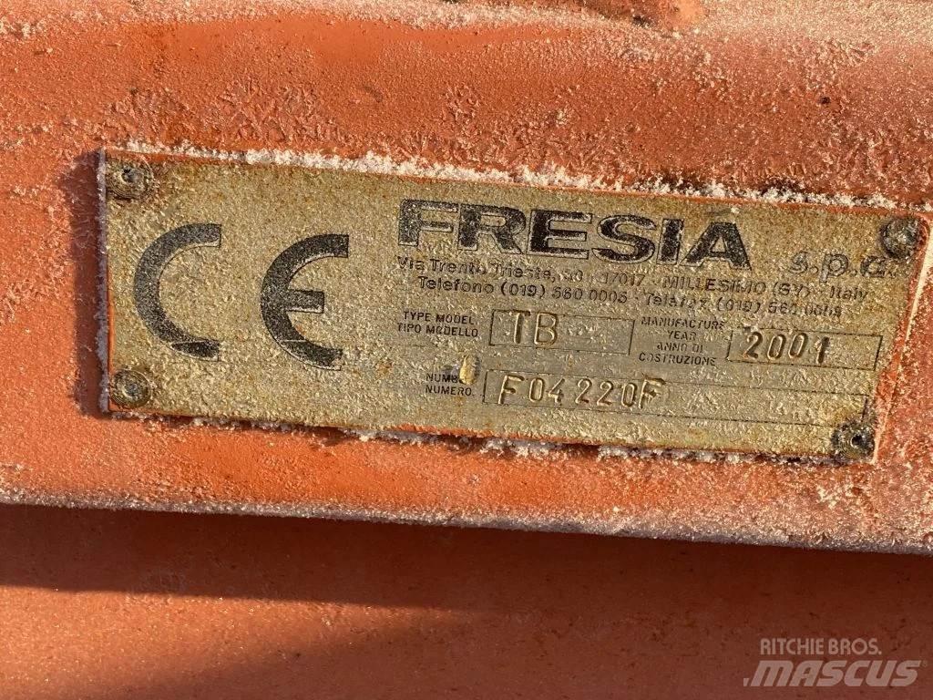  Fresia + Snow shovel 제설 블레이드 및 제설기