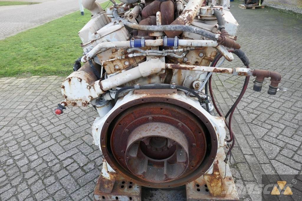 Cummins VTA28P 엔진