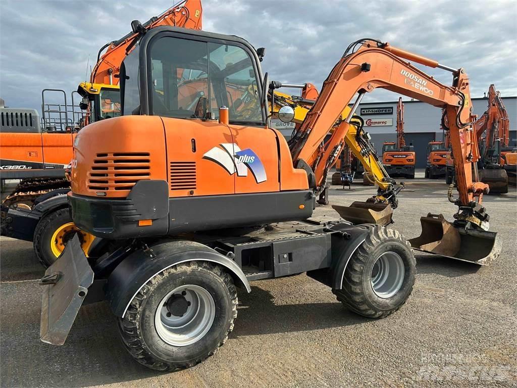 Doosan 55w  휠 굴삭기