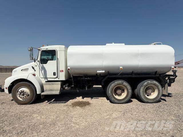 Kenworth T 300 급수차