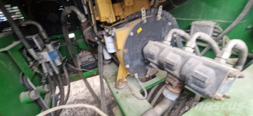 McCloskey R155 이동식 선별기