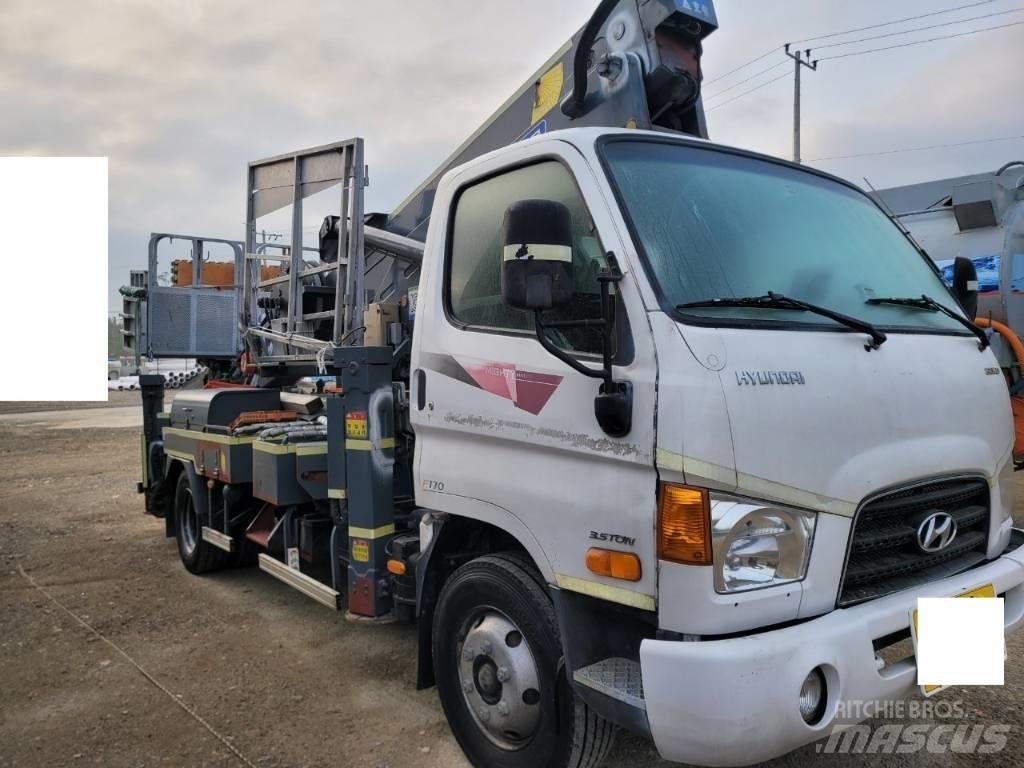 Horyong SKY 2804N 트럭 탑재 고소작업대