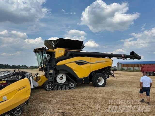 New Holland CR11 콤바인 수확기