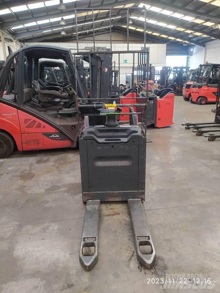 Linde T20 SP 로우 리프터(승강대 포함)