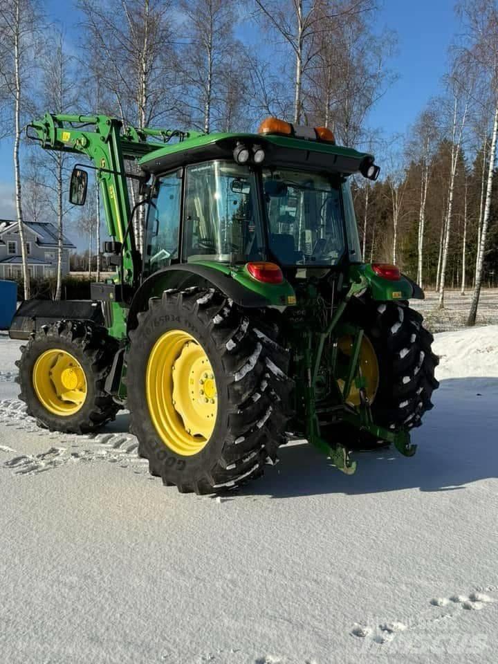John Deere 5100R 트랙터