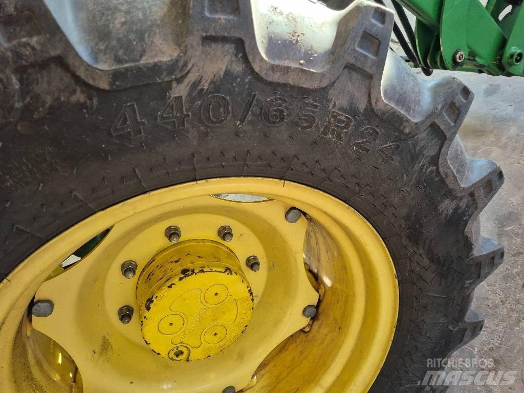 John Deere 5100R 트랙터