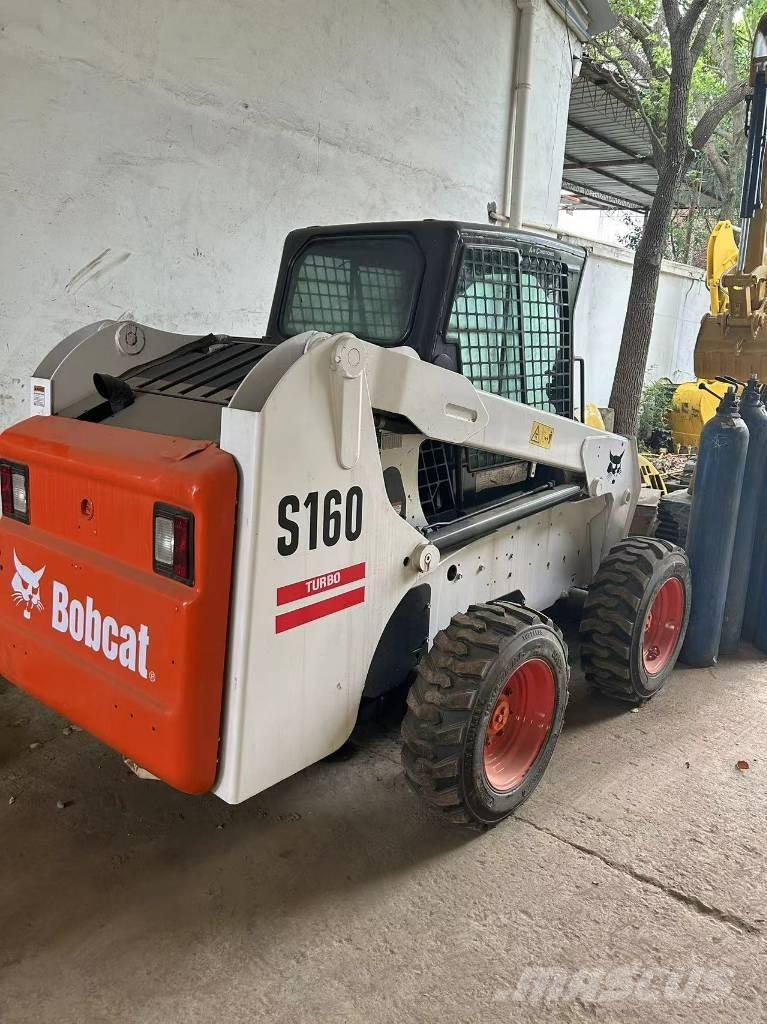 Bobcat S 160  스키드로더