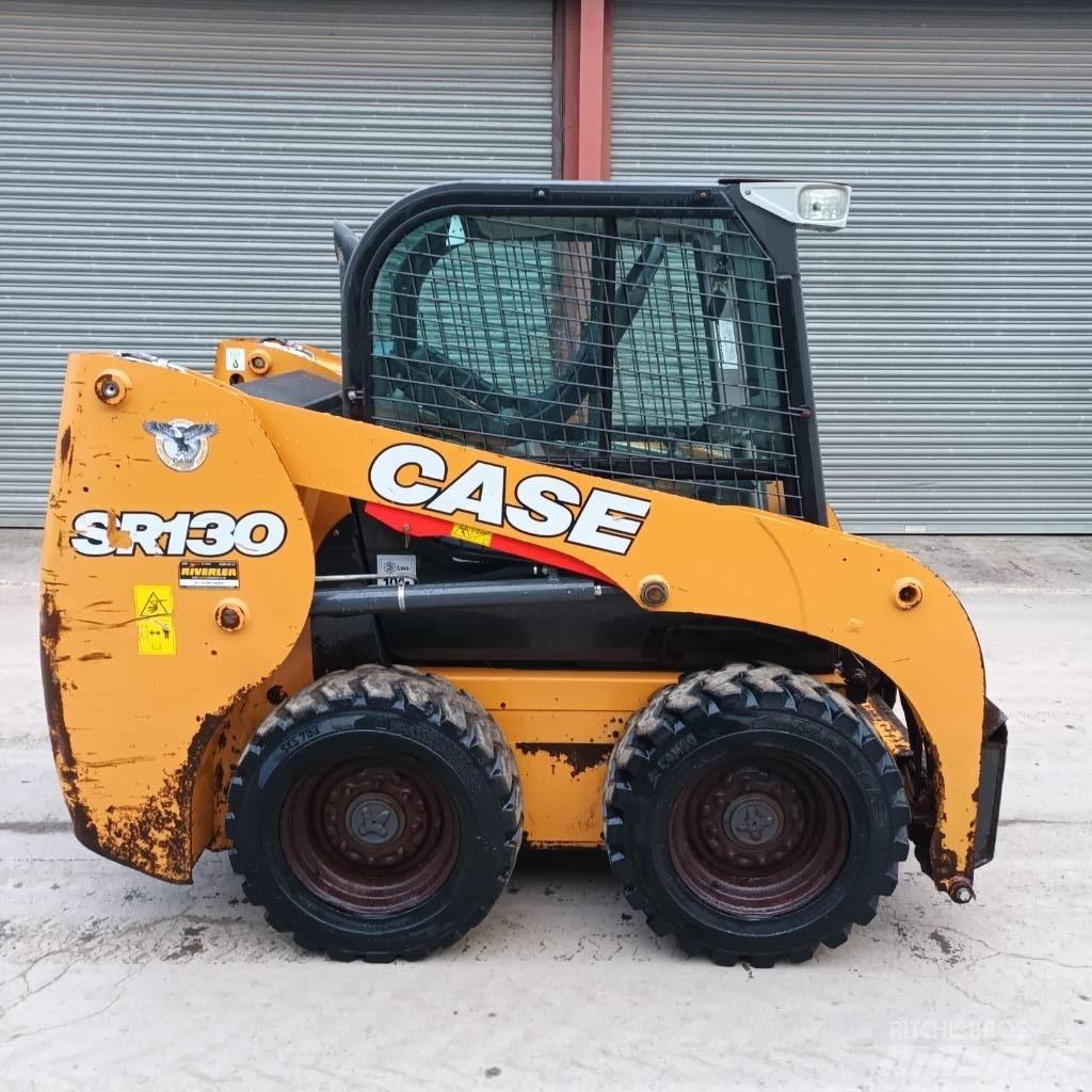 CASE SR 130  스키드로더