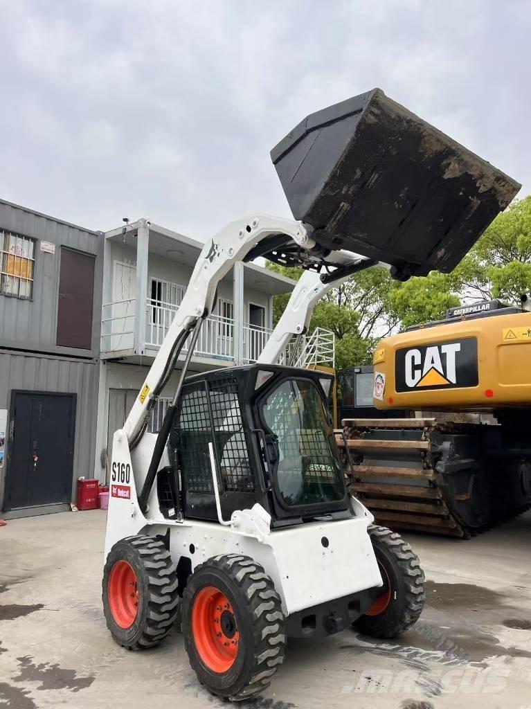 Bobcat S 160  스키드로더