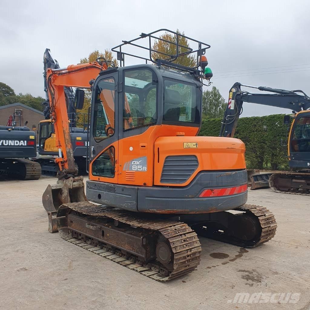 Doosan DX 85 R-3 중형굴삭기 7톤-28톤