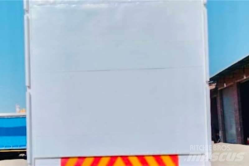  Custom Curtainside 기타 트레일러