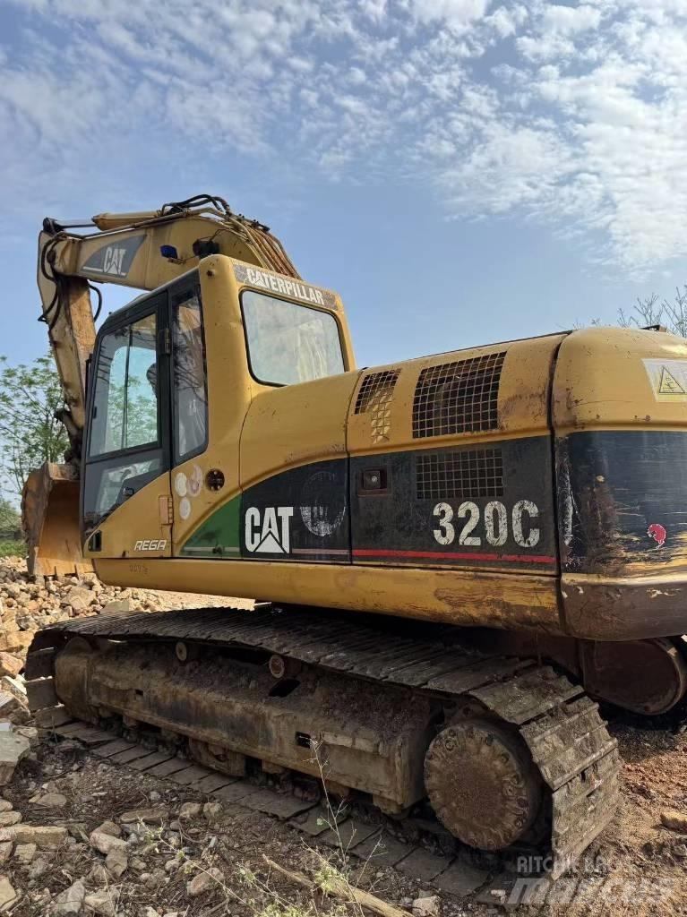 CAT 320 C 대형 굴삭기 29톤 이상