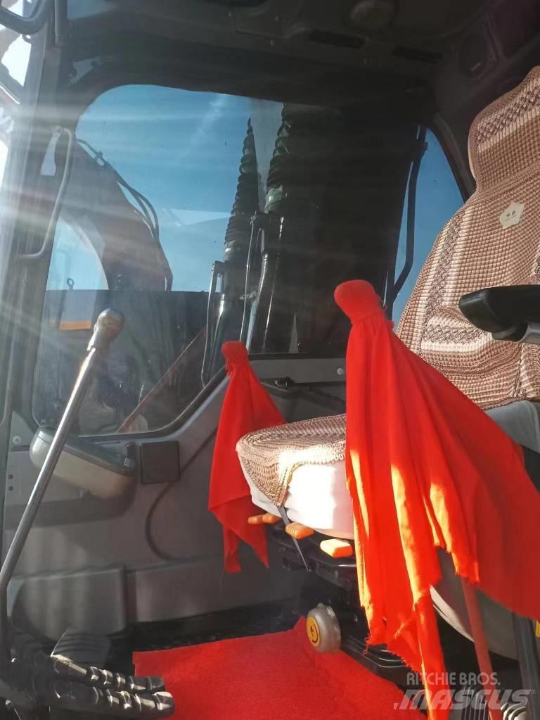 Volvo EC 140 중형굴삭기 7톤-28톤