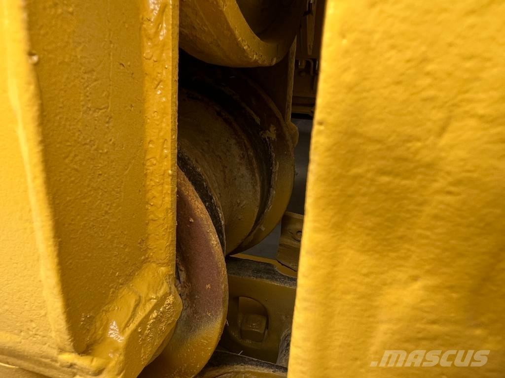 CAT D6H XL 크롤러 도저