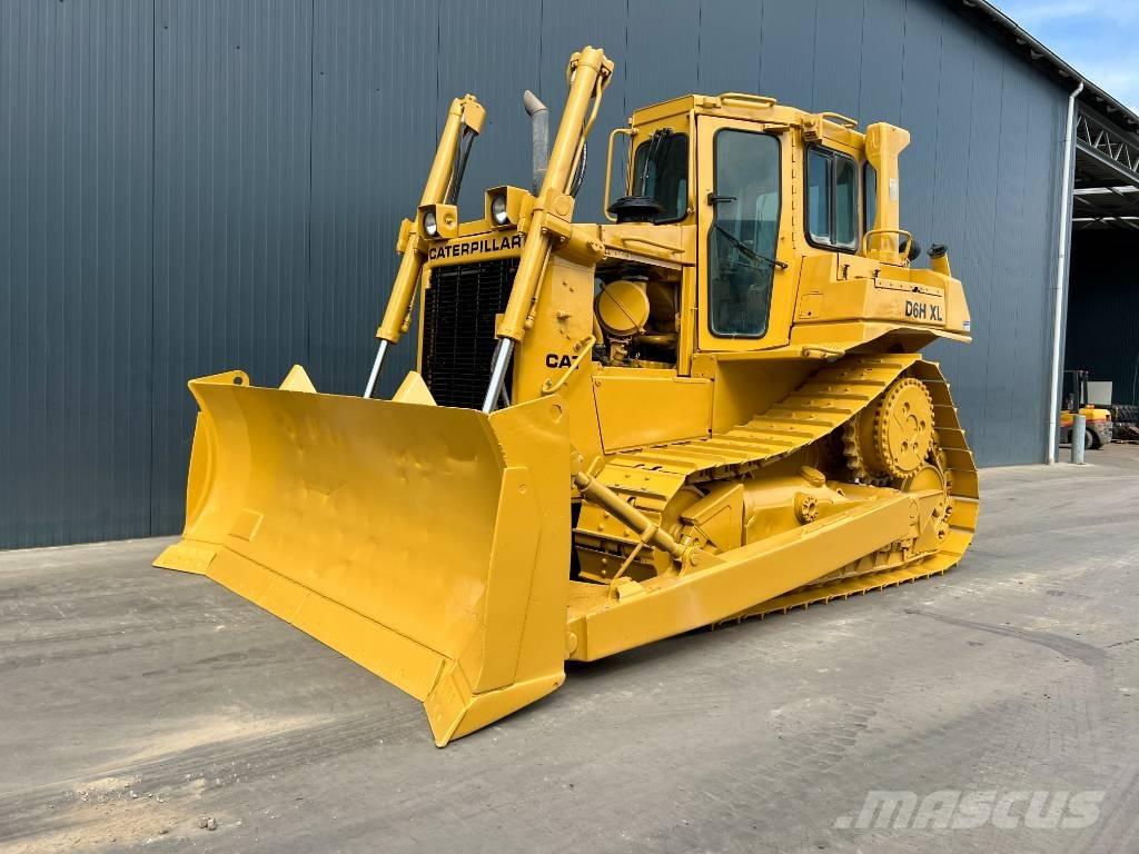 CAT D6H XL 크롤러 도저