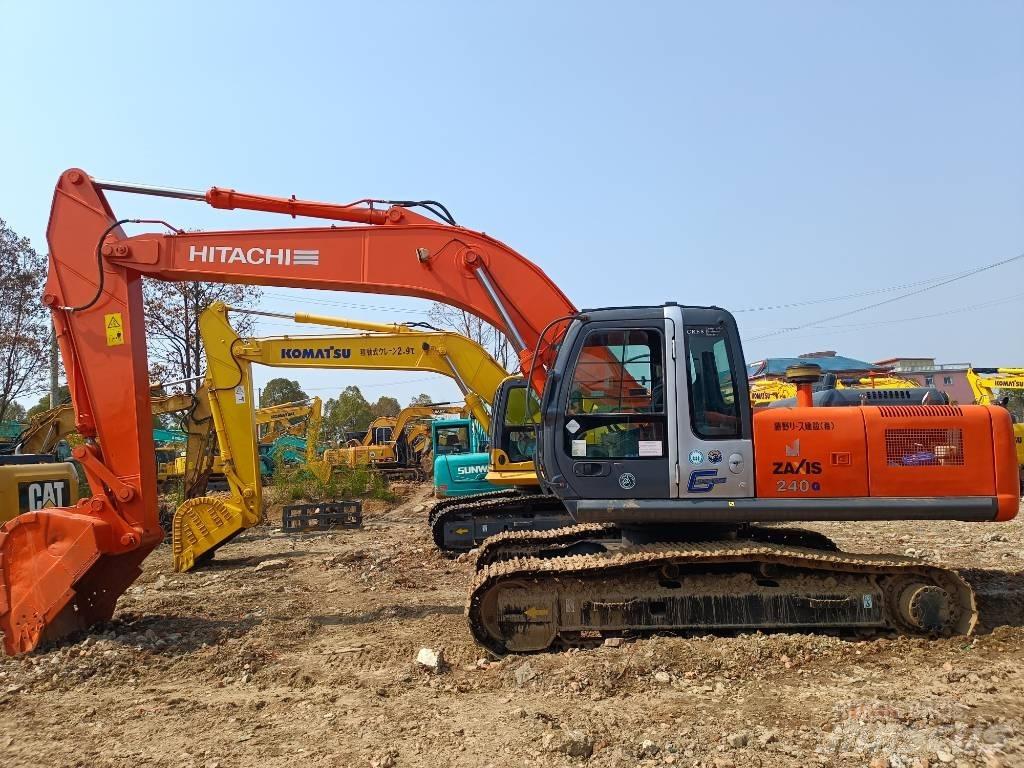 Hitachi ZX 240 대형 굴삭기 29톤 이상