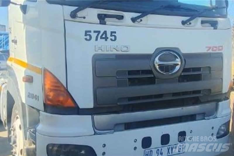 Hino 700 2841 기타 트럭