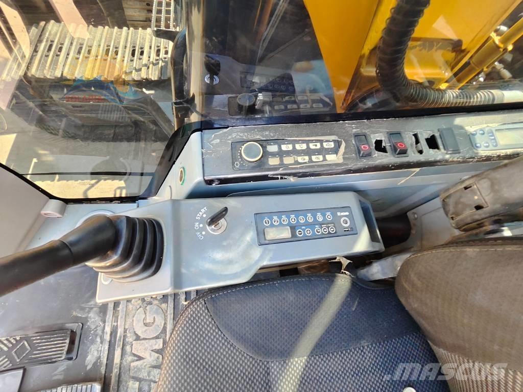 XCMG XE 215 D 대형 굴삭기 29톤 이상