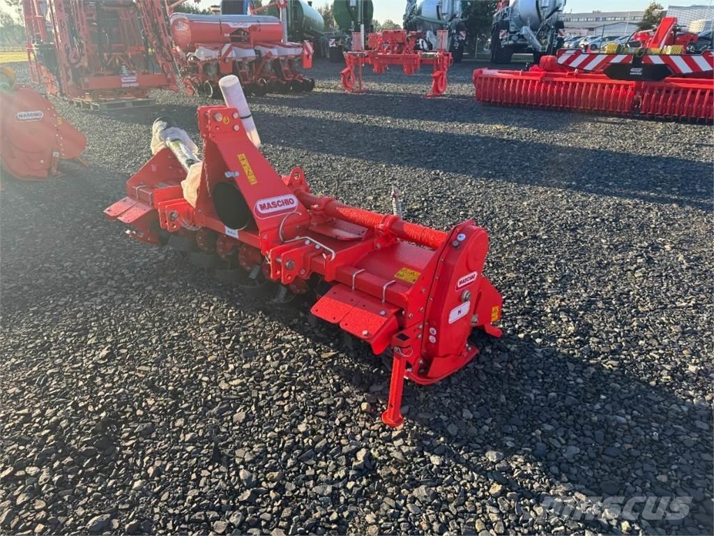 Maschio H 205 지반 준비 작업