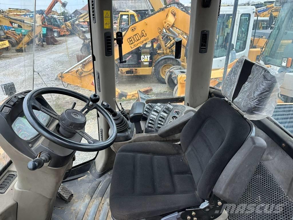 CASE 721 E  휠로우더