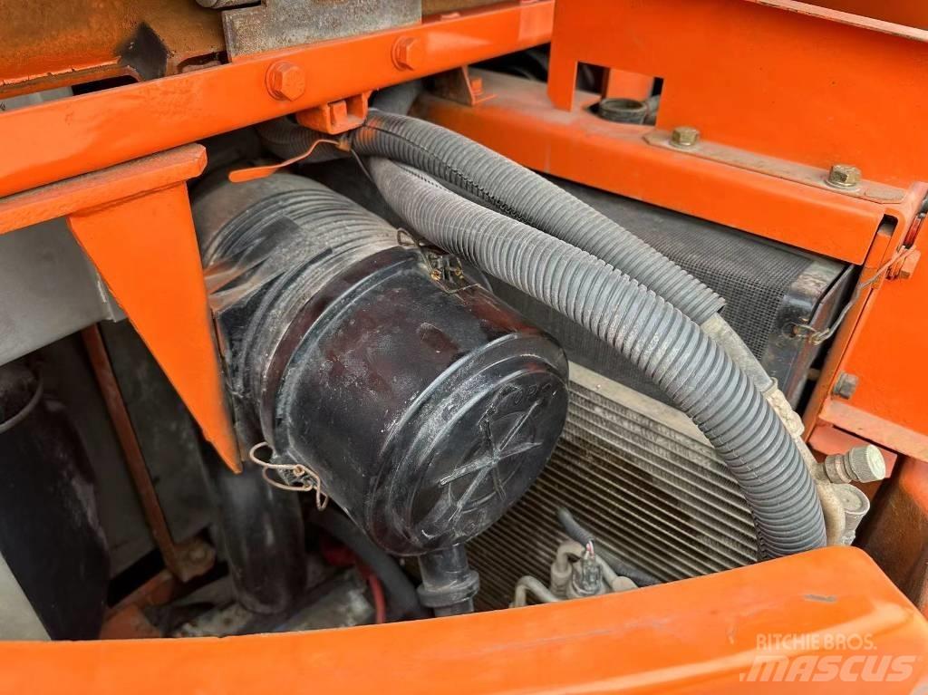 Hitachi ZX 75 US 중형굴삭기 7톤-28톤