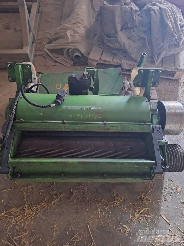 Krone Big X 680 자동 초지기계