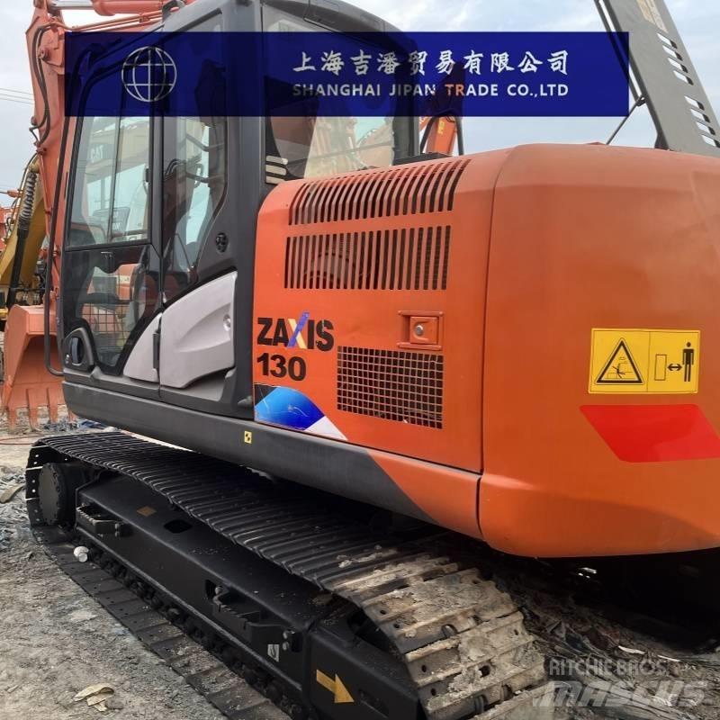 Hitachi ZX 130 대형 굴삭기 29톤 이상