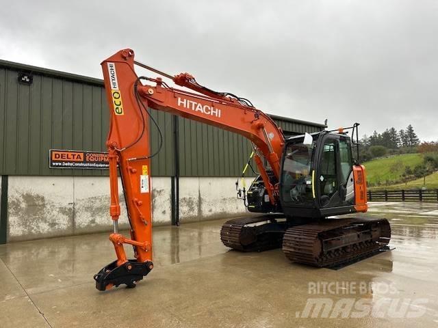 Hitachi ZX 135 US-6 대형 굴삭기 29톤 이상