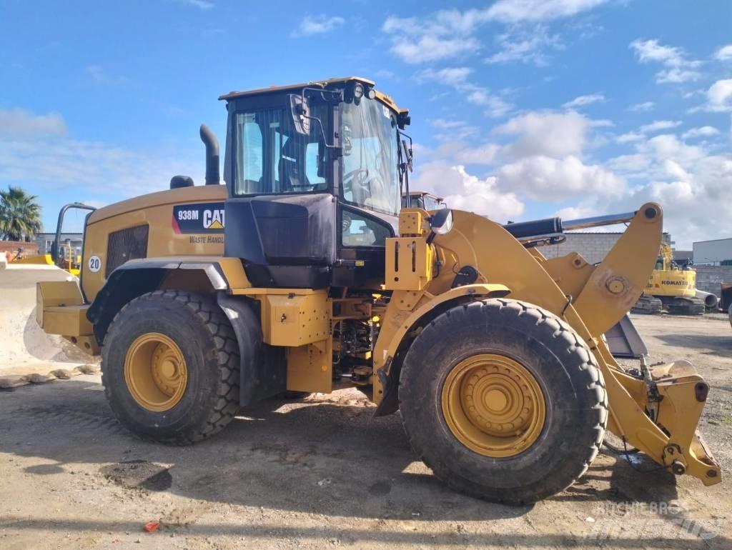 CAT 938 M  휠로우더