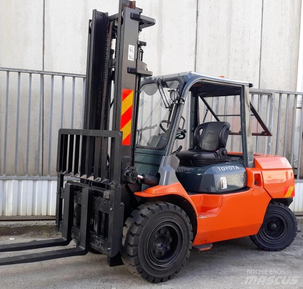 Toyota 7 FD 40 디젤 지게차