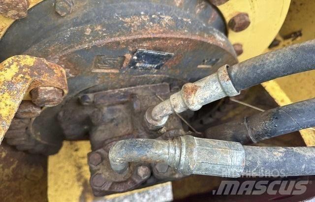 Dynapac CA 250 PD II 싱글 드럼 롤러