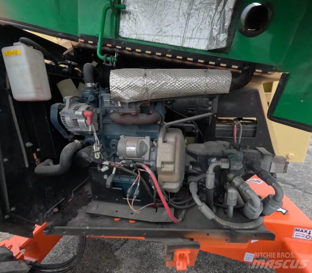 JLG 340 AJ 관절형 전동이동 리프트