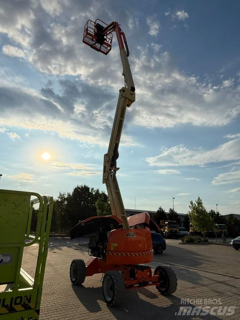JLG EC450AJ 관절형 전동이동 리프트