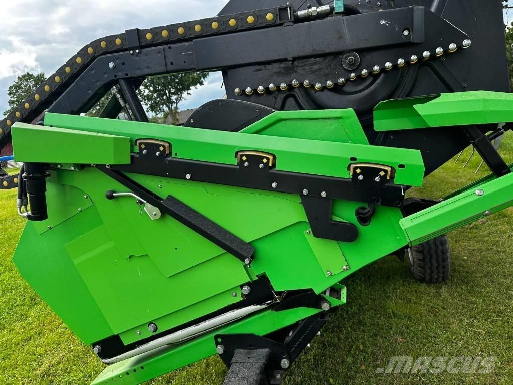 Deutz-Fahr C 9306 TS 콤바인 수확기