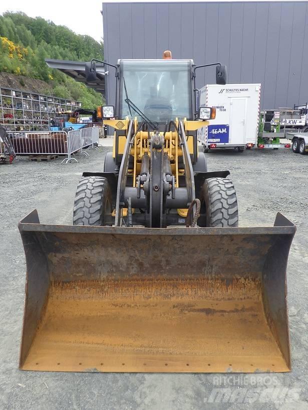 Volvo L 25 B  휠로우더