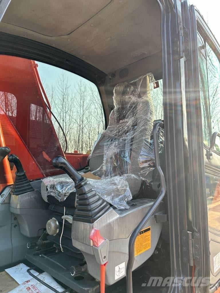 Doosan DX140 대형 굴삭기 29톤 이상