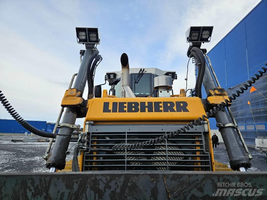 Liebherr 736 LGP 크롤러 도저