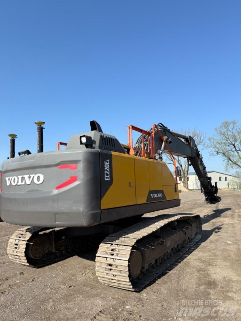 Volvo EC 220 EL 대형 굴삭기 29톤 이상