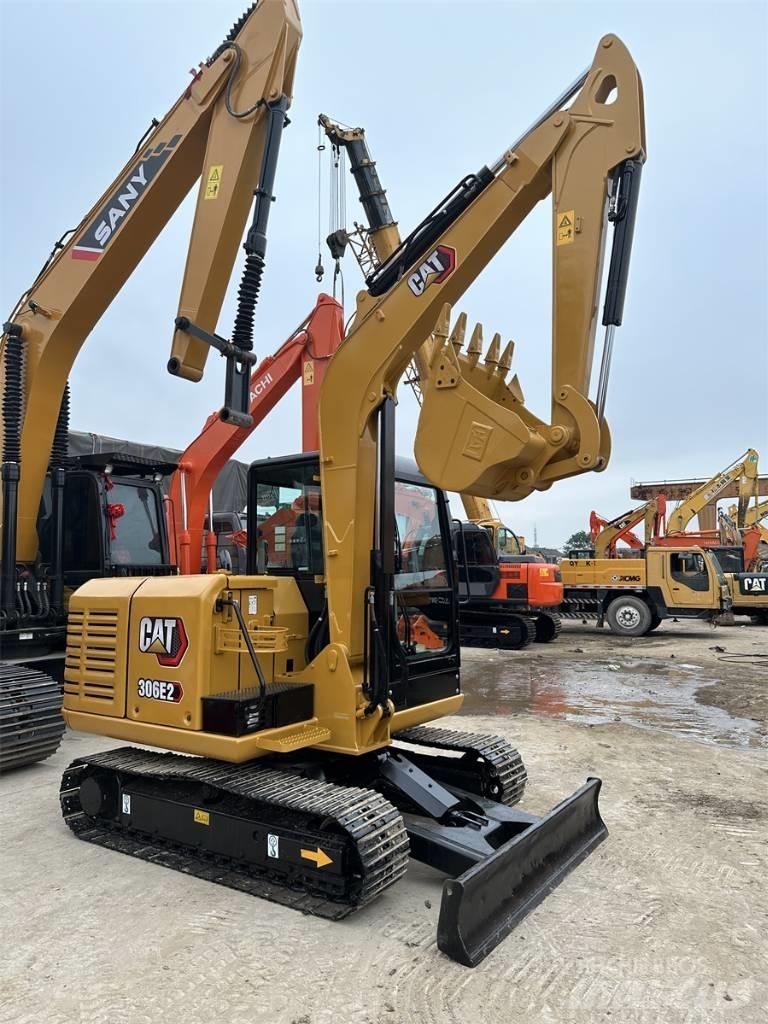 CAT 306E2 대형 굴삭기 29톤 이상