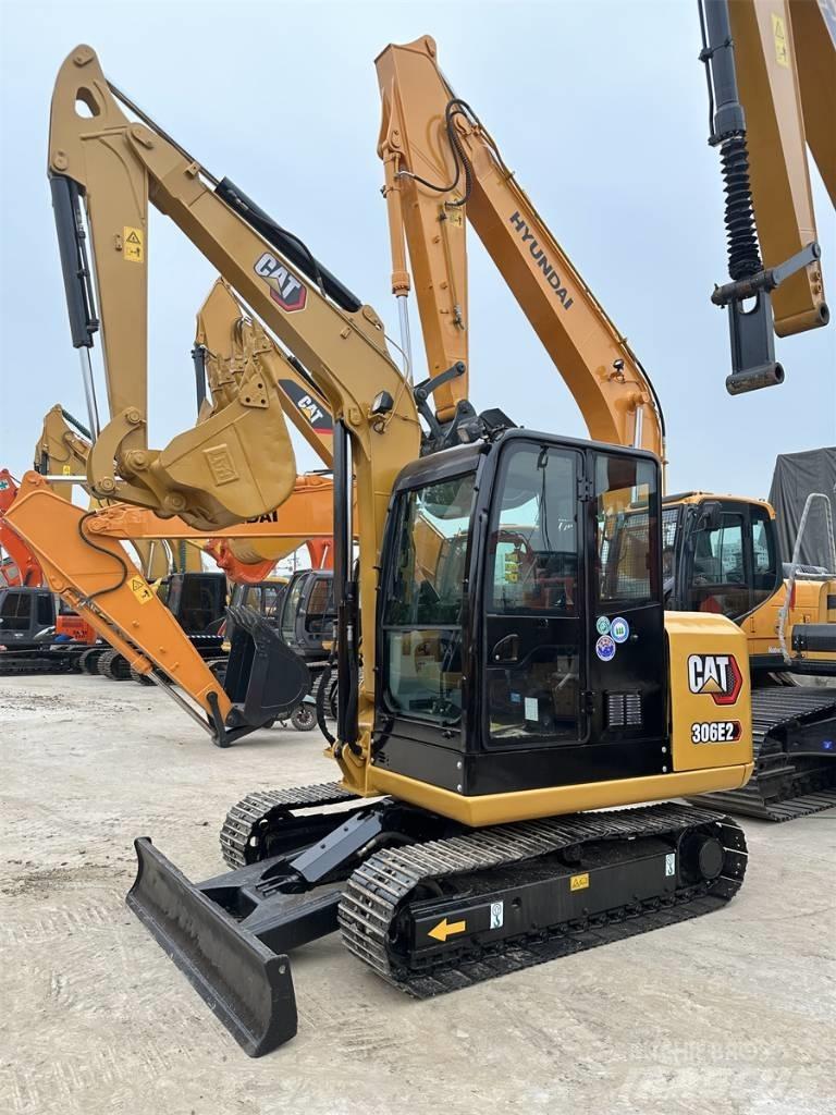CAT 306E2 대형 굴삭기 29톤 이상