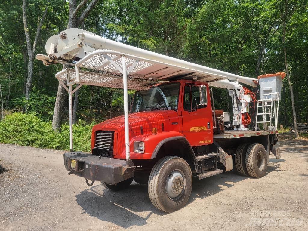 Freightliner FL80 견인식 전동이동 리프트